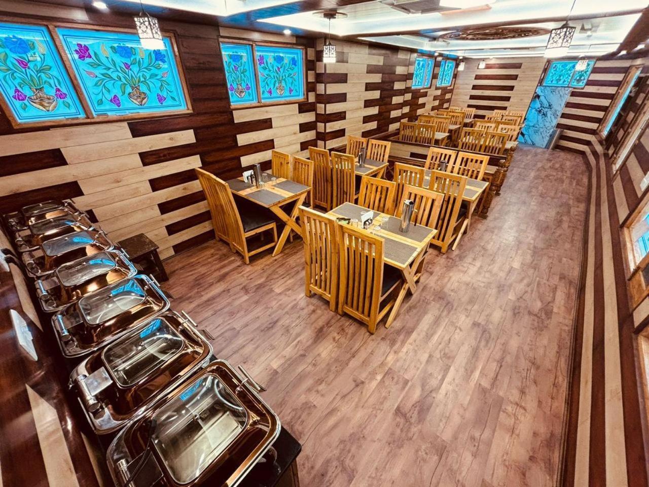Bombay Palace Hotell Pahalgām Eksteriør bilde