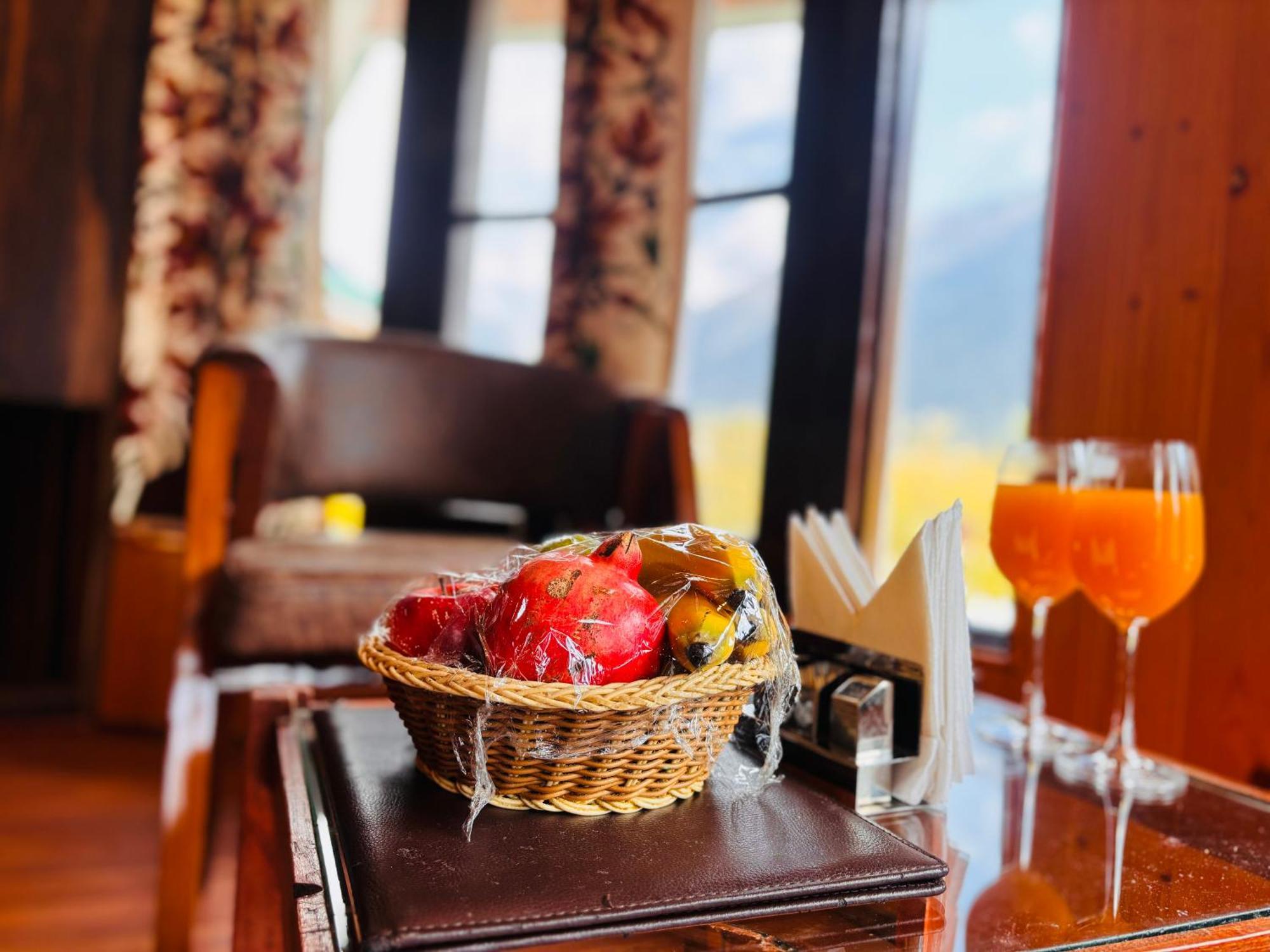 Bombay Palace Hotell Pahalgām Eksteriør bilde