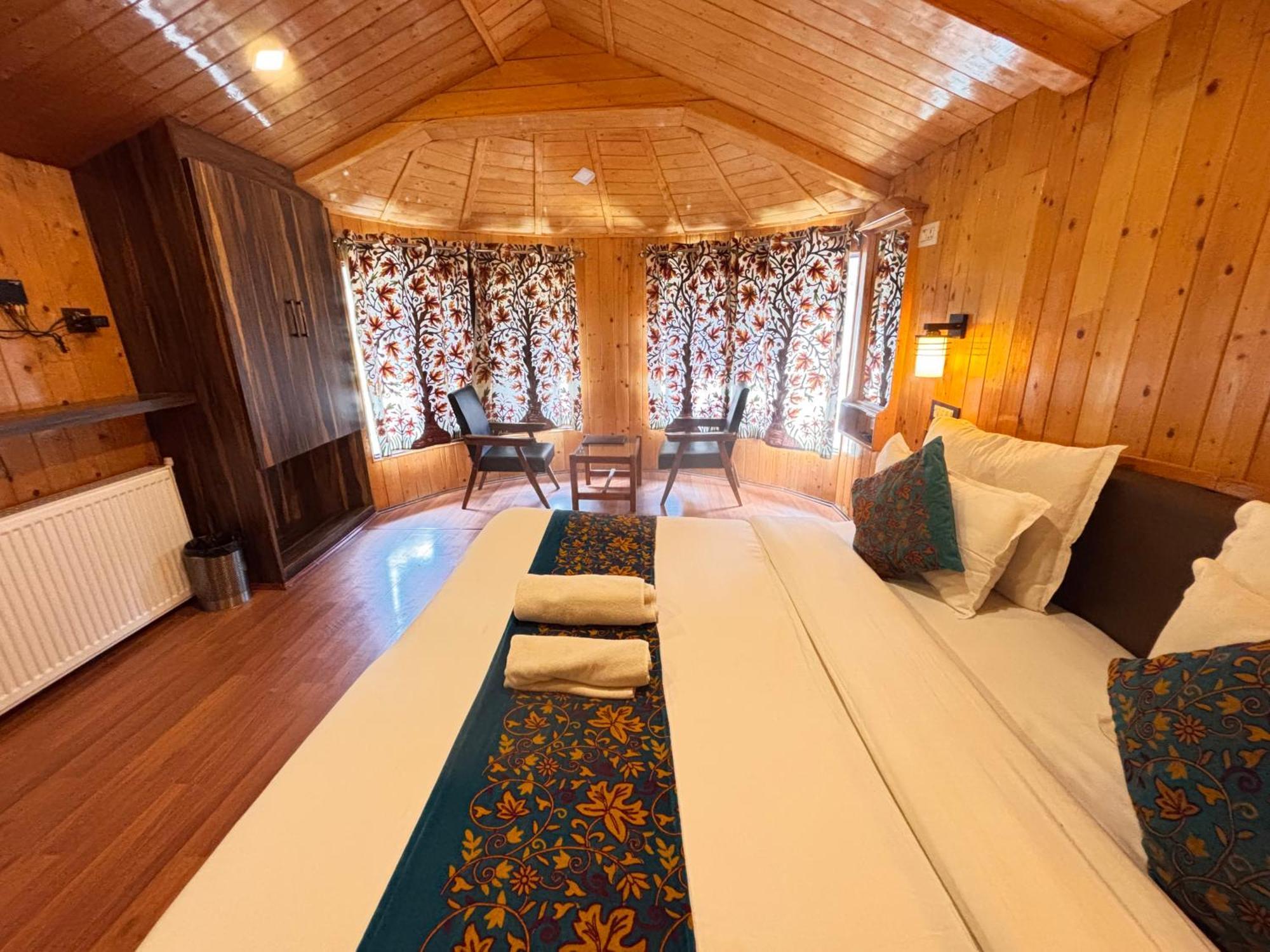 Bombay Palace Hotell Pahalgām Eksteriør bilde