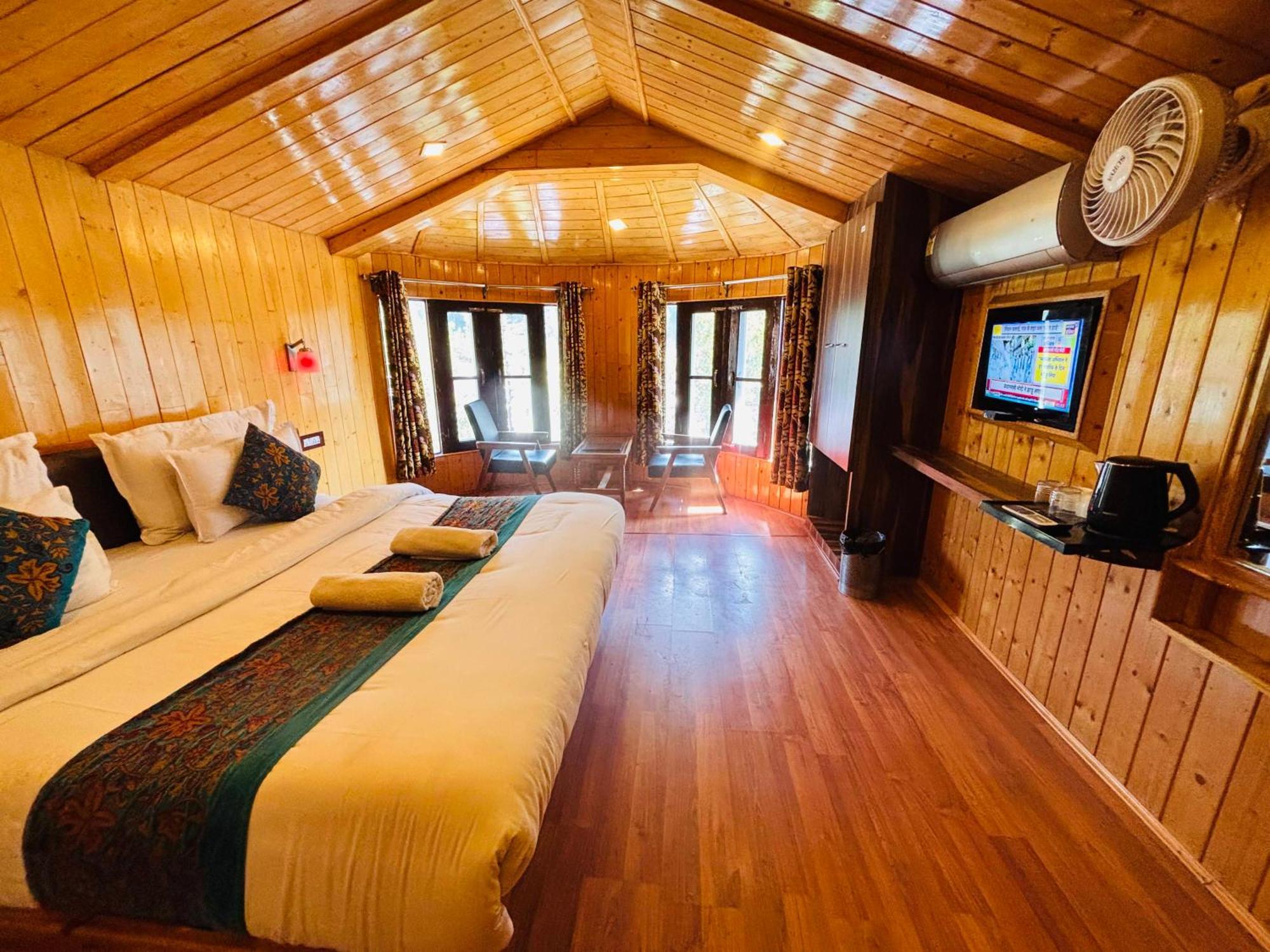 Bombay Palace Hotell Pahalgām Eksteriør bilde
