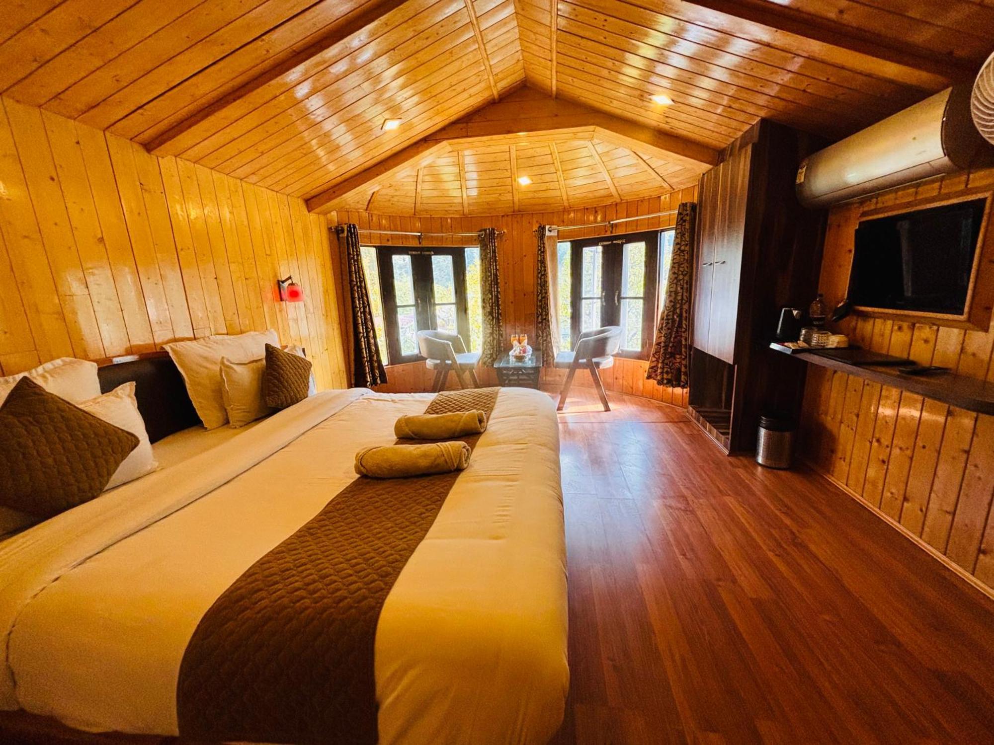 Bombay Palace Hotell Pahalgām Eksteriør bilde