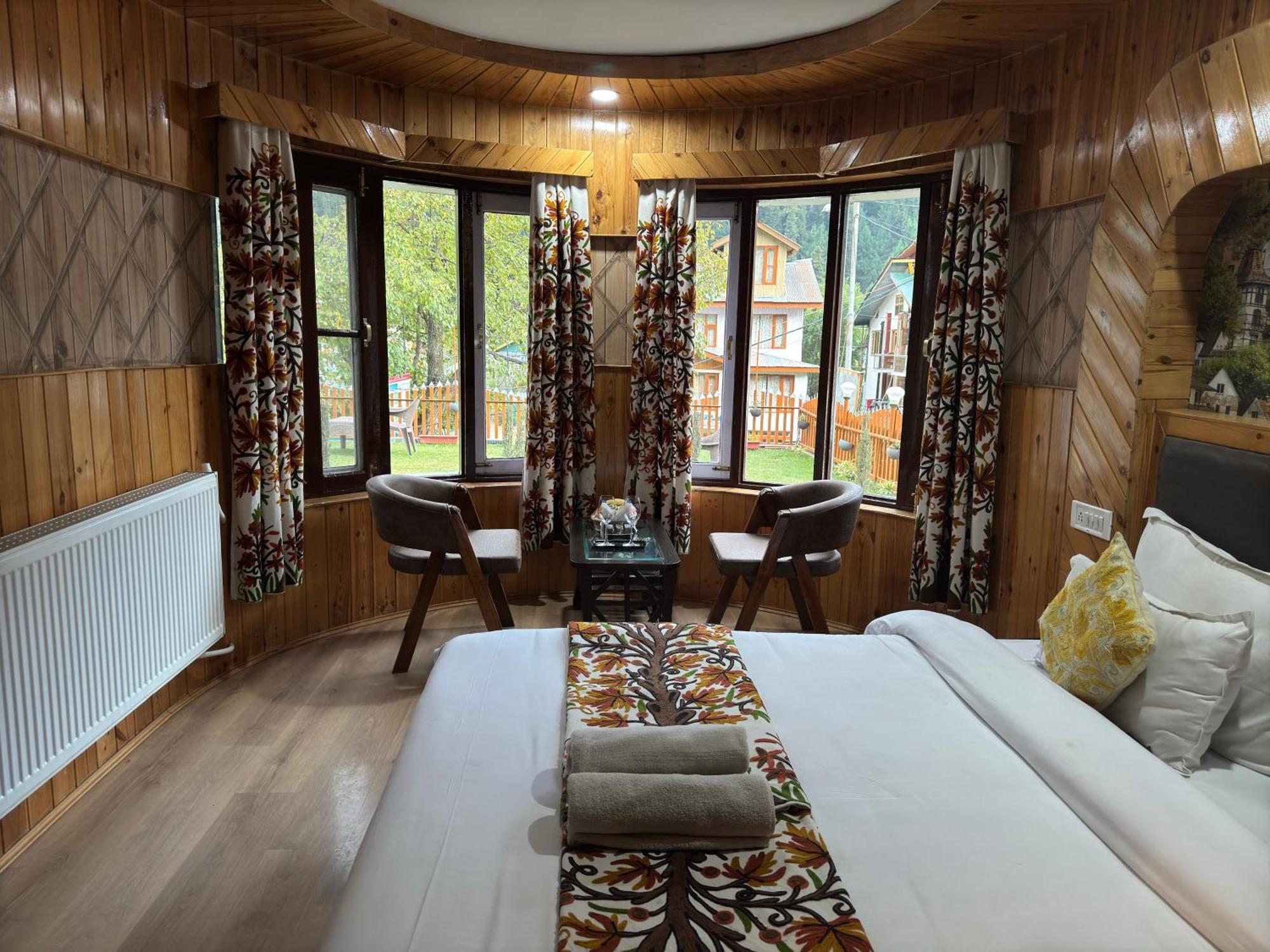 Bombay Palace Hotell Pahalgām Eksteriør bilde
